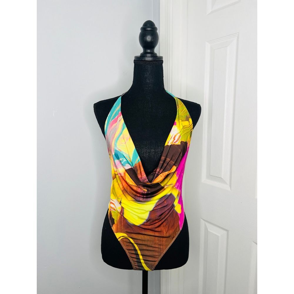 NWOT PRETTY LITTLE‎ THING SEXY BODYSUIT SIZE USA 10